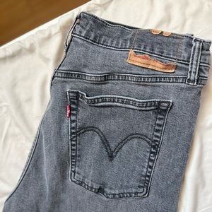 Levi’s Wedgie Skinny Jean